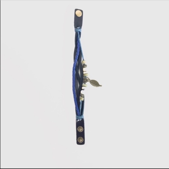 Boho Chic Feather Charm Bracelet - Blue - Picture 2 of 4